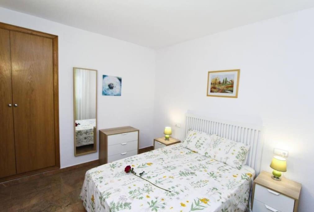 White Beach 100M Playa, Wifi, Pool 6Pax Salou Eksteriør billede