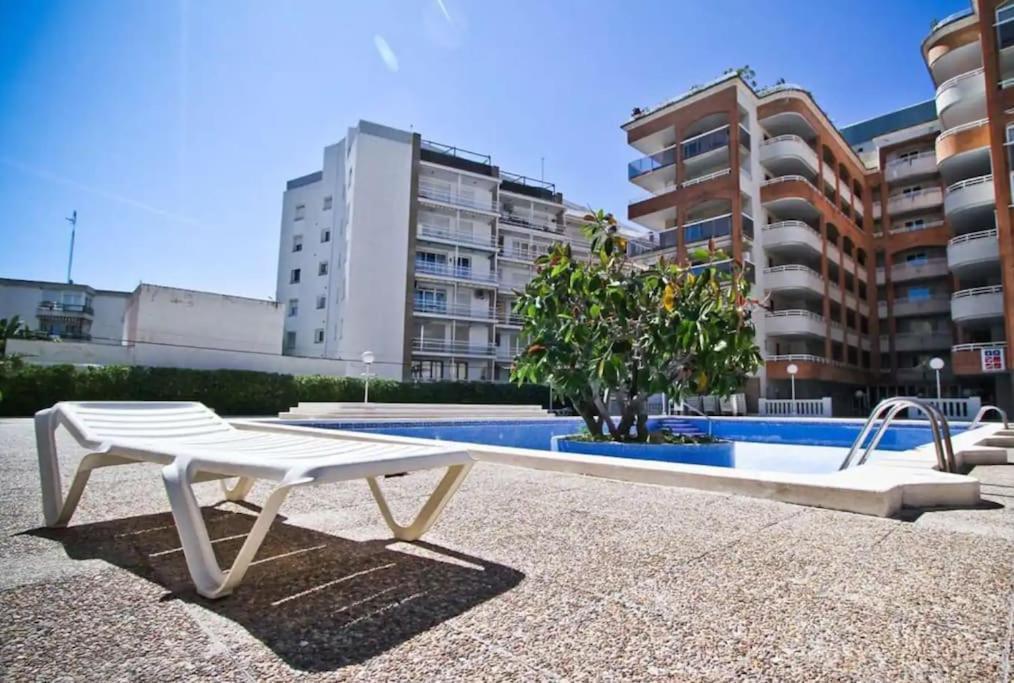 White Beach 100M Playa, Wifi, Pool 6Pax Salou Eksteriør billede