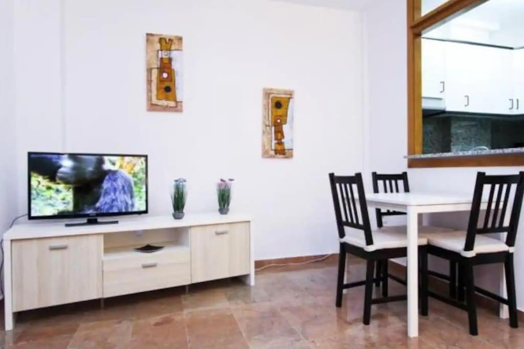 White Beach 100M Playa, Wifi, Pool 6Pax Salou Eksteriør billede